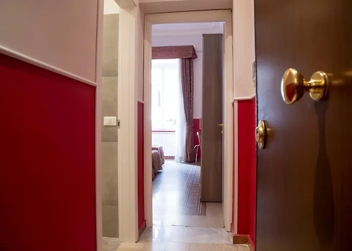 Domus Napoleone 4* Řím