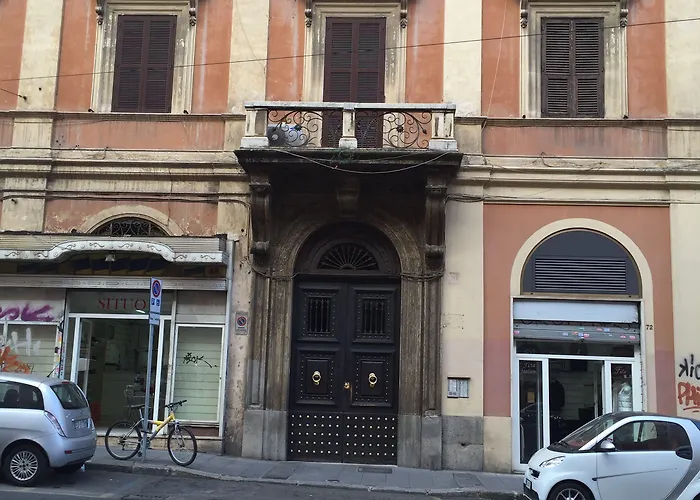 Domus Napoleone 4*